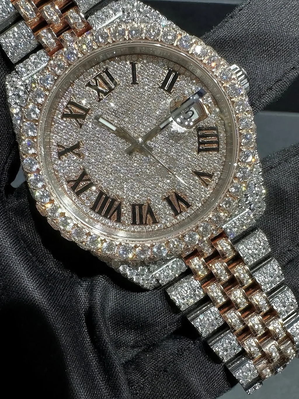 Luxury Overgild Rainbow Gemstone Bezel Chronograph Zircon Diamond Watch